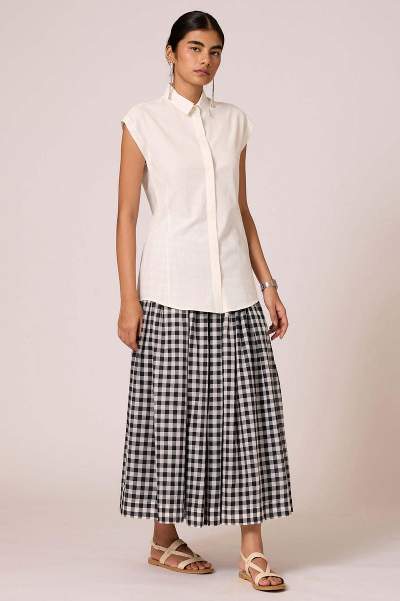 Cicaro Shirt - Blanc cotton by The Summer House in white color for women in Singapore