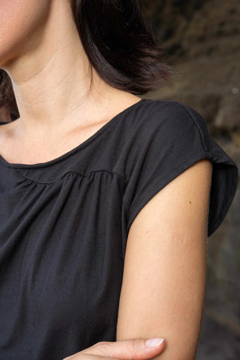 Sarah Top Tencel Top/Shirt By Su By Hand In Black For Women In Singapore