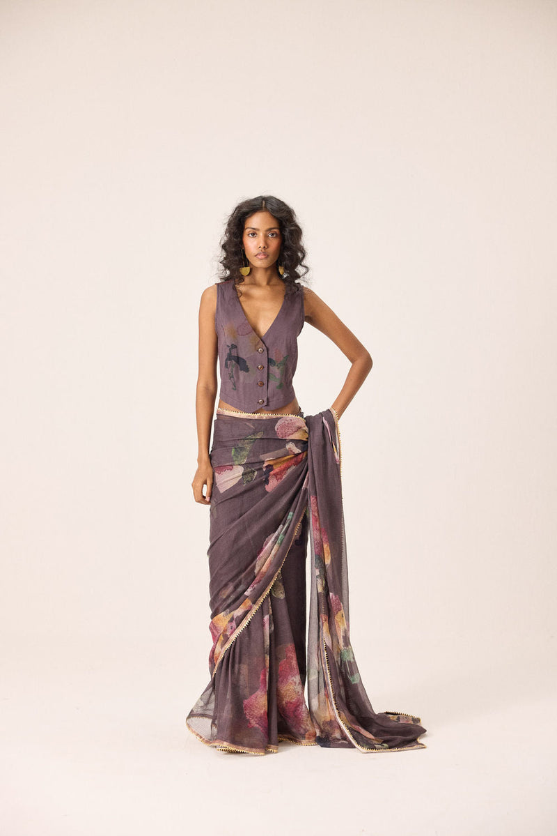 Inara Saree kota doria by Khara Kapas in brown for women in Singapore