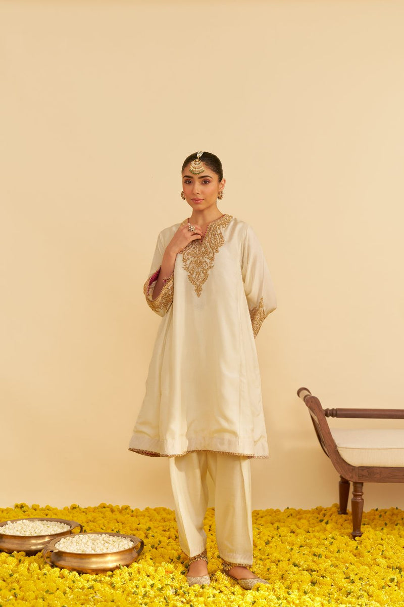 Marwa - Short Chauga With Salwar-Daisy Ivory silk by SHEETAL BATRA in ivory color for women in Singapore