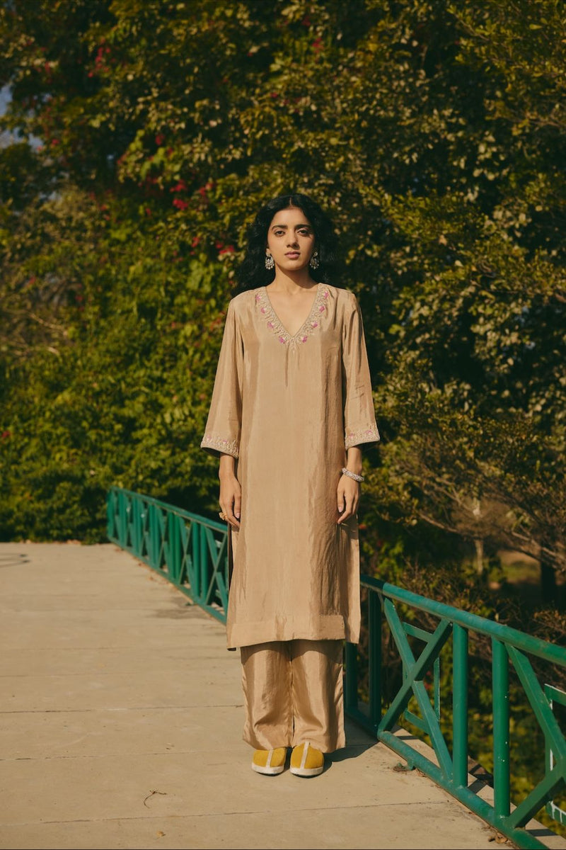DARYA & KEYA KURTA & PANT