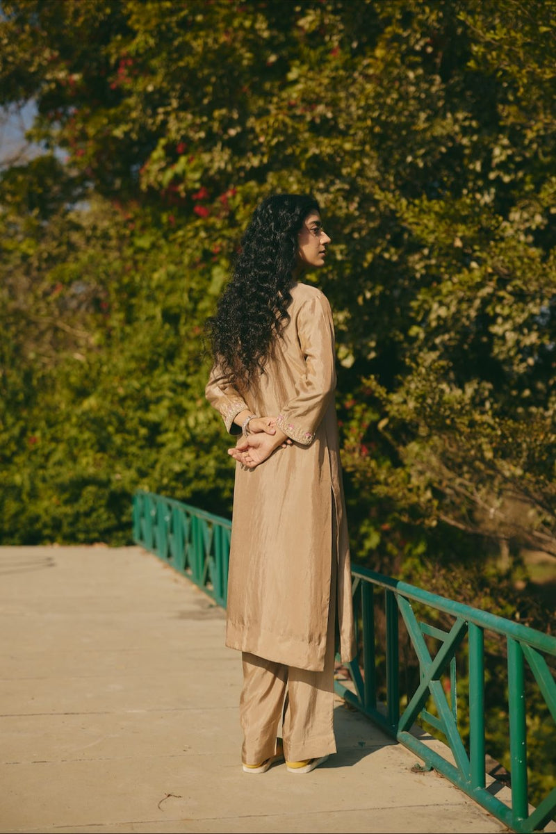 DARYA & KEYA KURTA & PANT