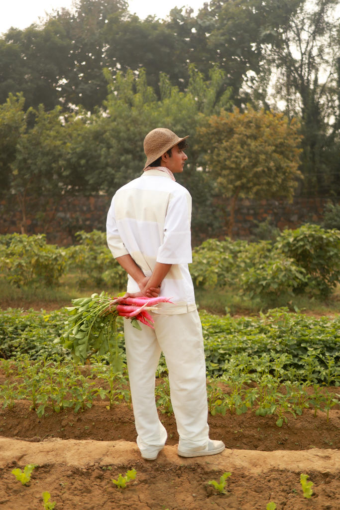 REGEN BEIGE PANTS linen by Doodlage in white color for men in Singapore