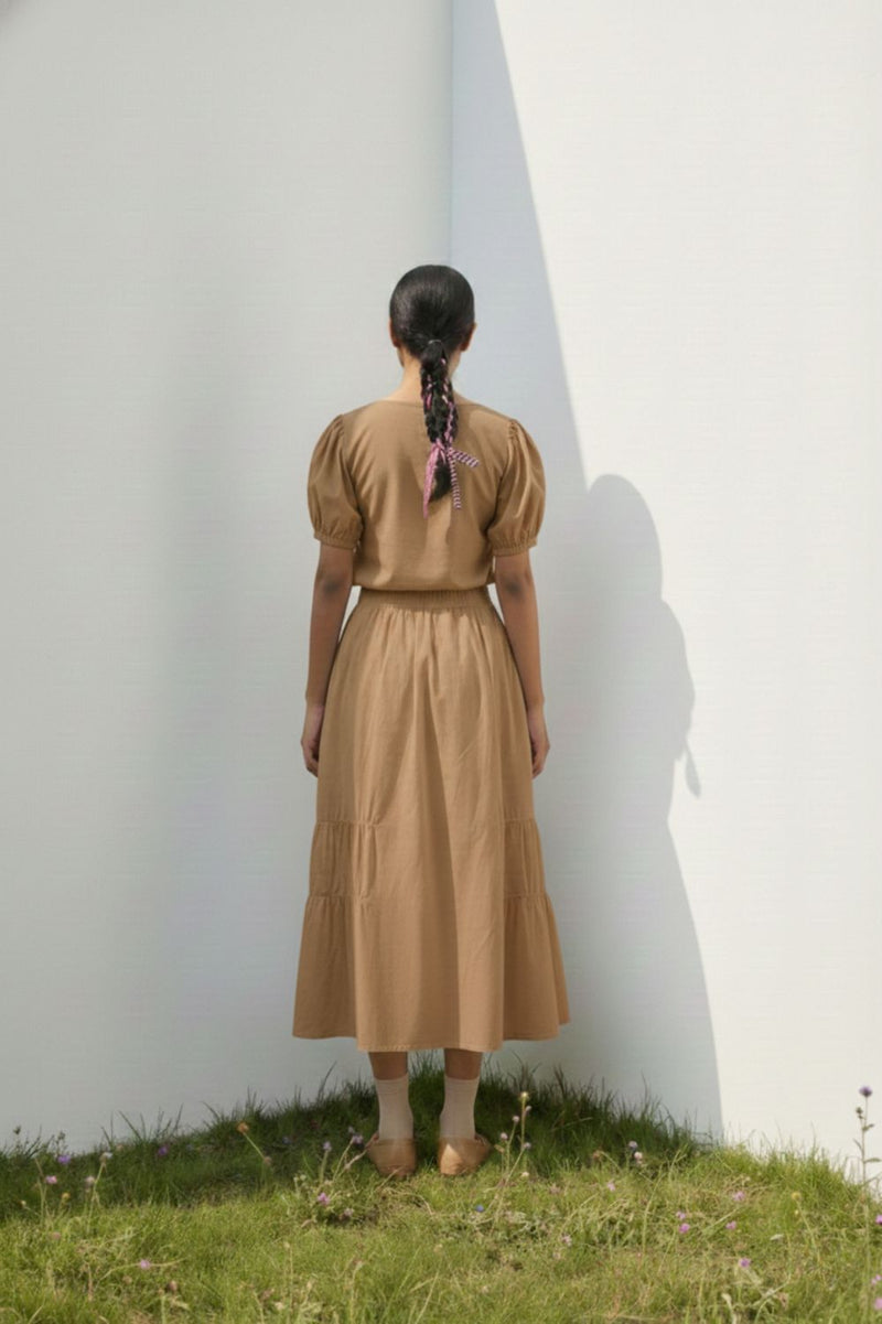 FERN BEIGE TOP poplin/linen by Doodlage in beige color for women in Singapore