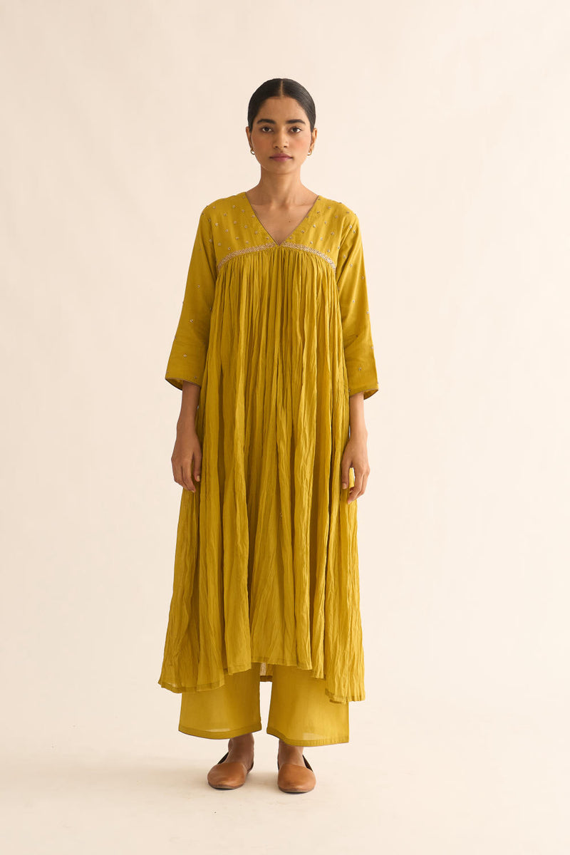 MRINAL LEMON GREEN KURTA SET