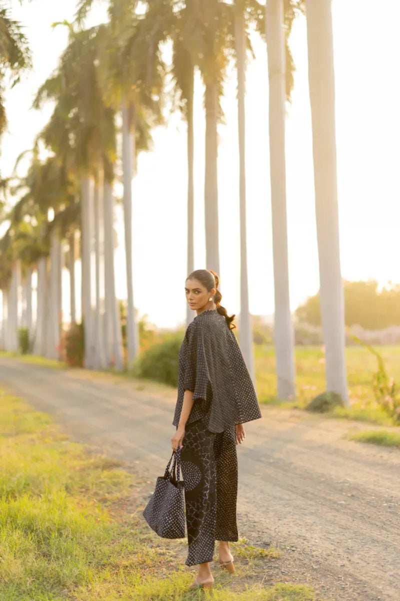 DOTS SHORT M KAF SHIRT-BLACK silk by Dyelogue in black color for women in Singapore
