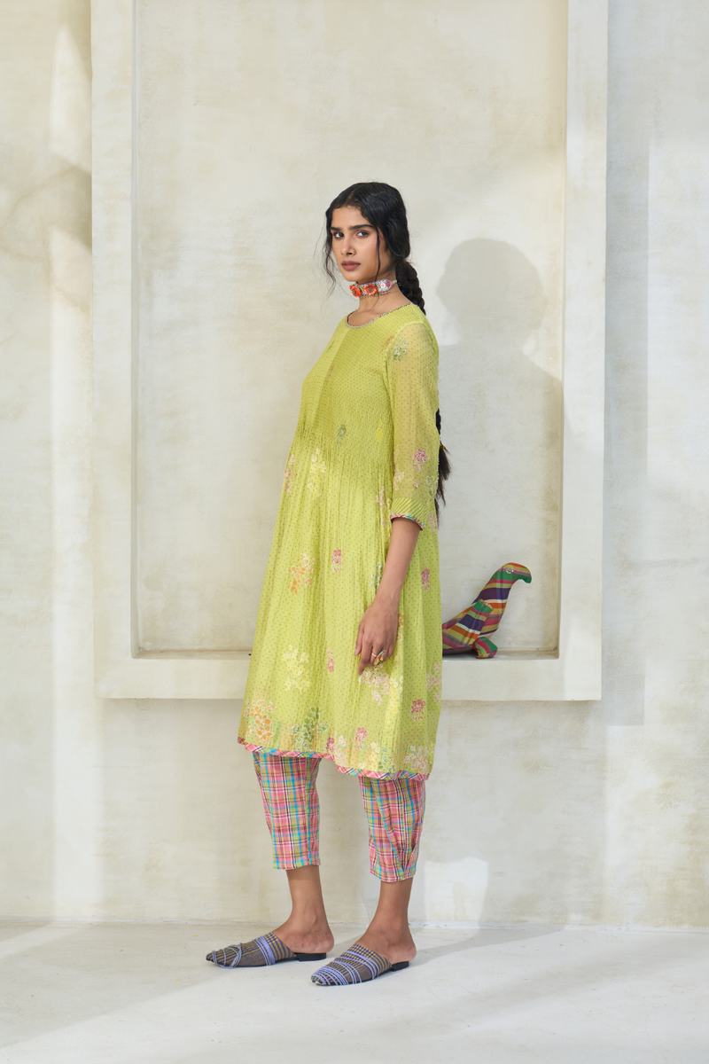 James Kurta cotton by SWATTI KAPOOR in green color for women in Singapore