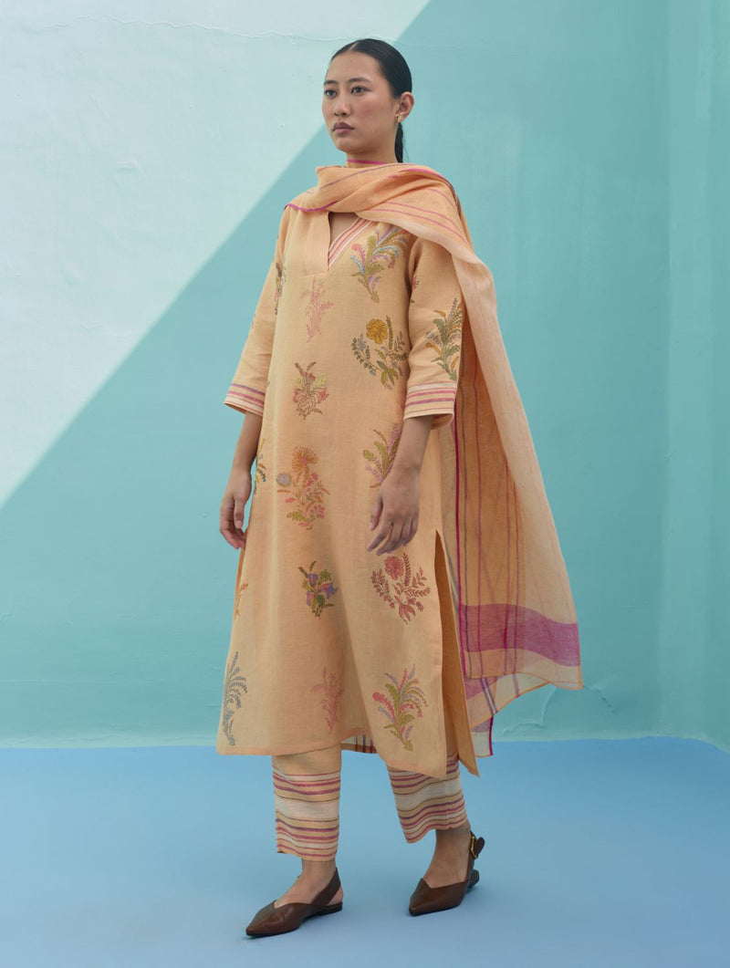 Rava Border Linen Stripe Dupatta - Apricot linen dupatta by Manan in apricot for women in Singapore