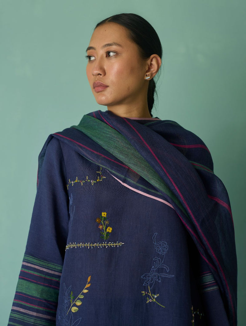 Rava Border Linen Stripe Dupatta - Indigo linen dupatta by Manan in navy for women in Singapore