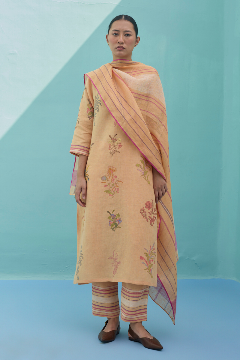 Rava Border Linen Stripe Dupatta - Apricot linen dupatta by Manan in apricot for women in Singapore
