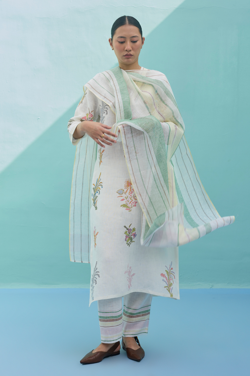 Rava Border Linen Stripe Dupatta - Ivory linen dupatta by Manan in ivory for women in Singapore
