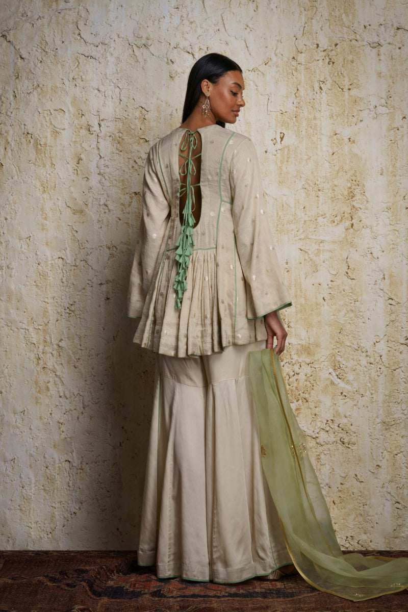 Rihanna natural munga tissue tunic tissue Buy Rihanna natural munga tissue tunic from C&W | Kurta/Kurta Sets for Women by Mallika Mathur in natural color for women in Singapore