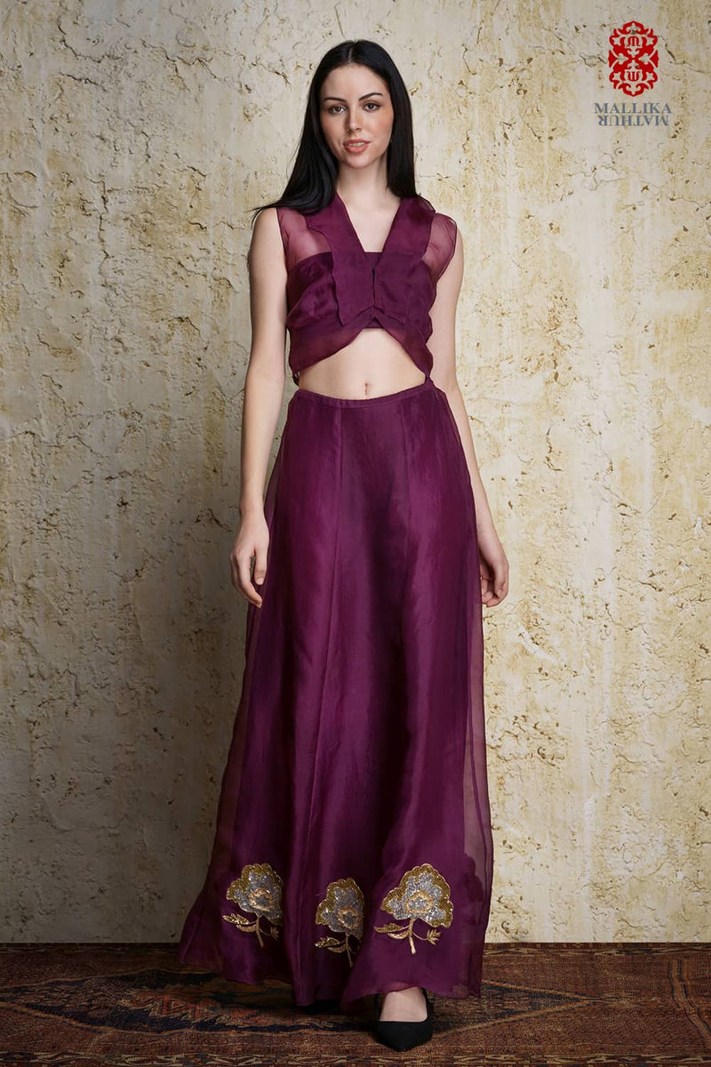 Amora kora silk skirt Buy Amora kora silk skirt from C&W | Lehenga Sets for Women by Mallika Mathur for women in Singapore
