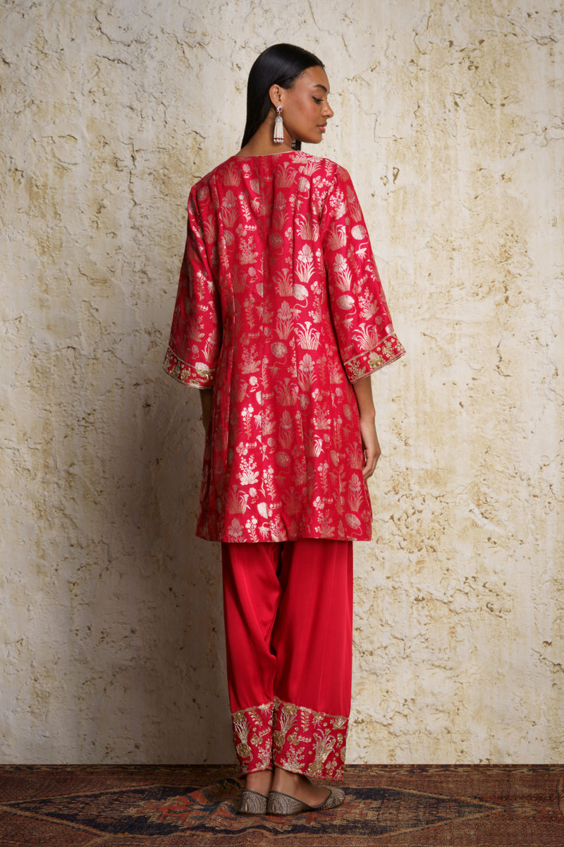 Shira Anarkali-Red silk Buy Shira Anarkali-Red from C&W | Kurta/Kurta Sets for Women by Mallika Mathur in red color for women in Singapore