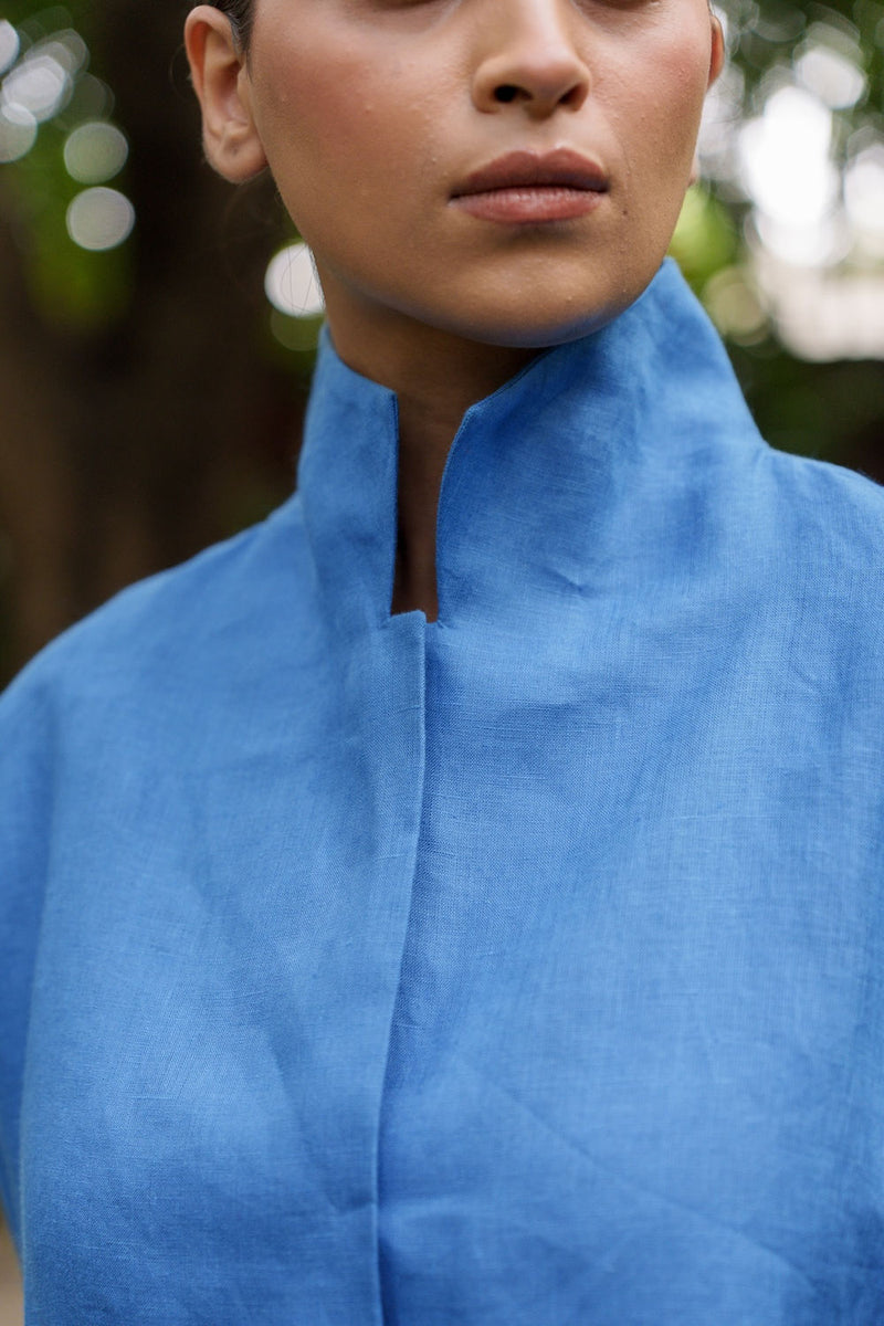 Ocean breeze Azzure-Shirt linen by Zanzibar Living in blue for women in Singapore