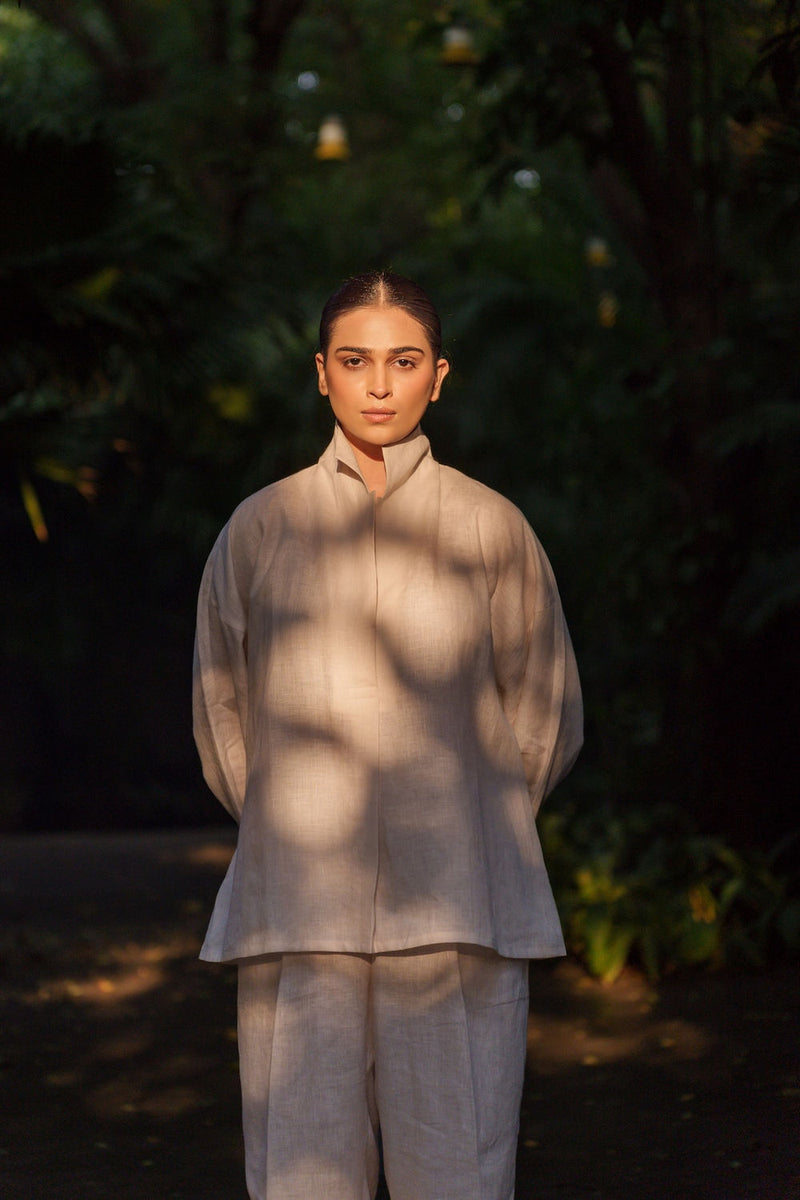 Ocean breeze Ivory-Shirt linen by Zanzibar Living in ivory for women in Singapore