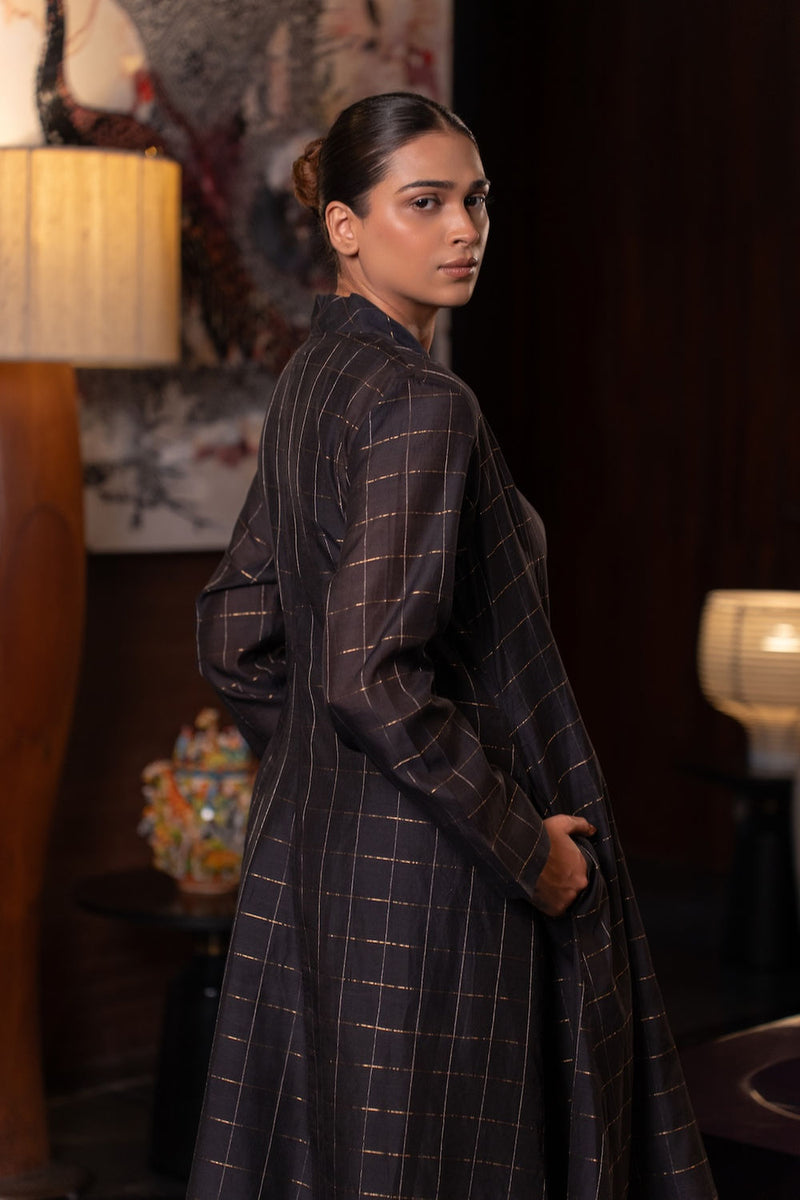 Kuro Chanderi Cape linen by Zanzibar Living in black, gold for women in Singapore