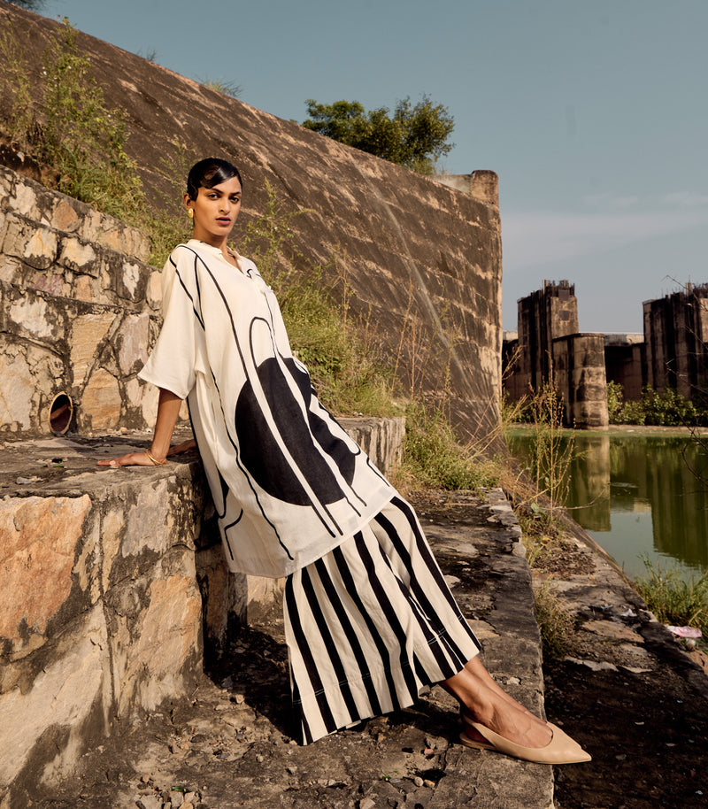 Dusky lark co-ord set cotton by Khara Kapas in black for women in Singapore
