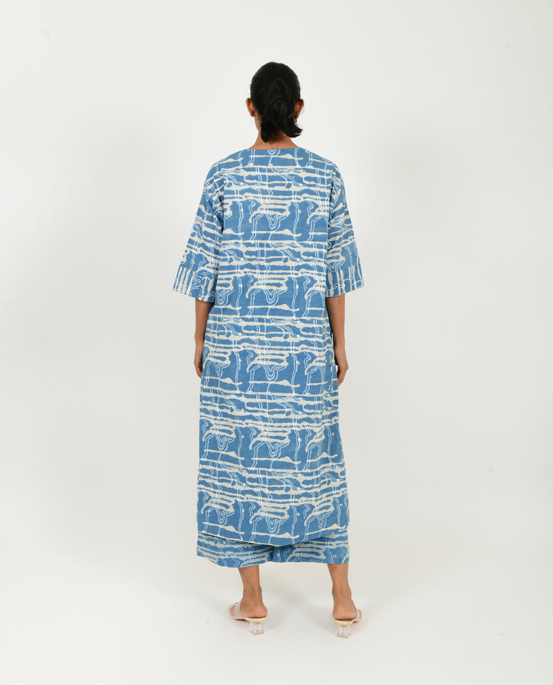 INDIGO SPLASH BUTTONED DRESS