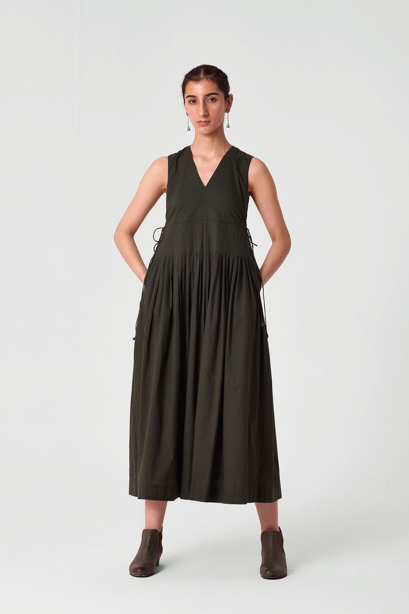 Dhriti Green Midi Dress