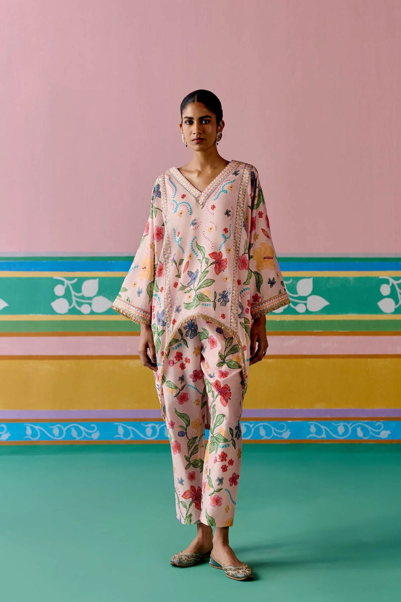 Dusty Pink Floral Kaftan Set (Short) chanderi Buy Dusty Pink Floral Kaftan Set (Short) from C&W | Co-Ord Sets for Women by Label Mogra in pink color for women in Singapore