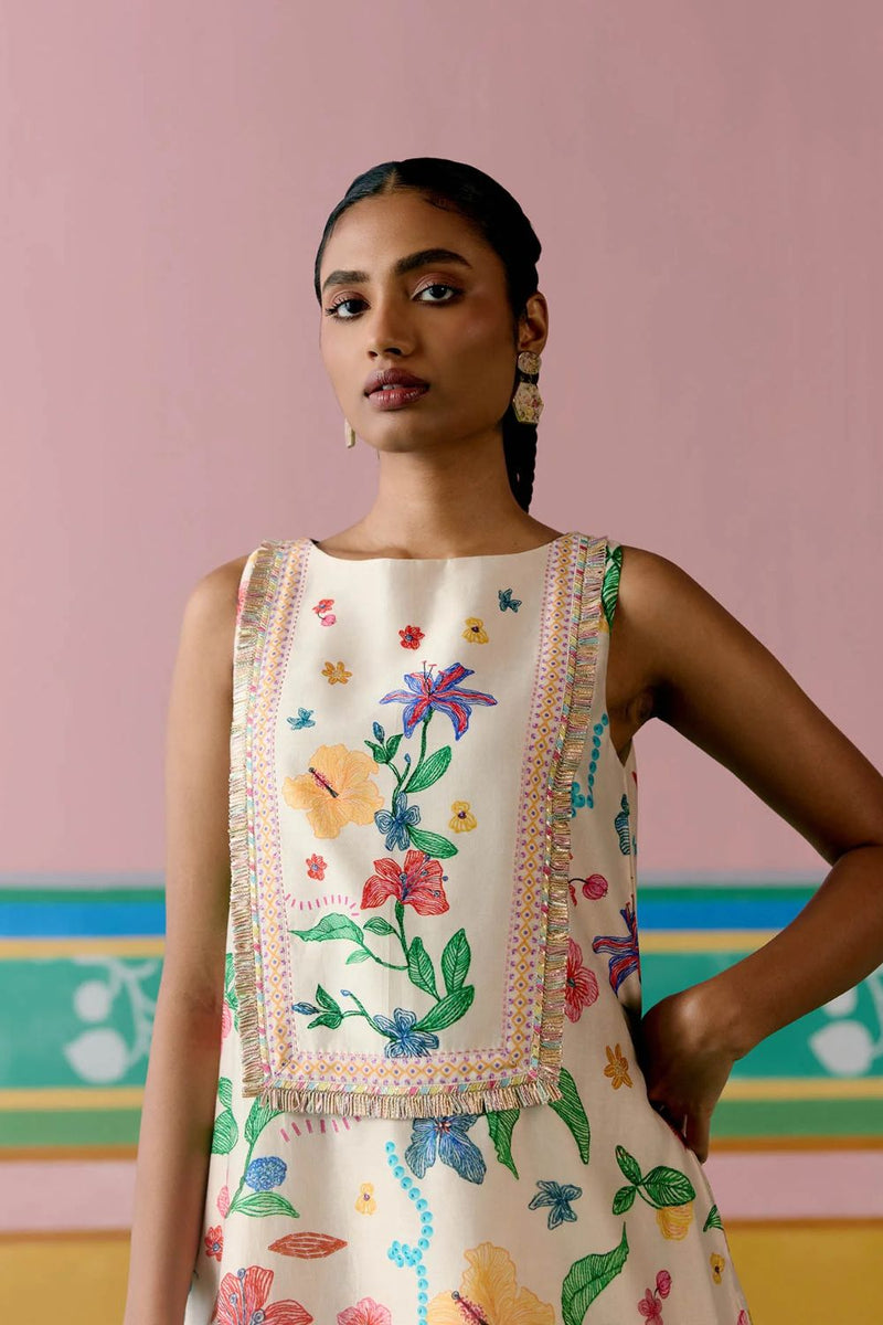 Ecru Floral Sleeveless Kurta Set chanderi Buy Ecru Floral Sleeveless Kurta Set from C&W | Light Kurta Sets for Women by Label Mogra in ecru color for women in Singapore
