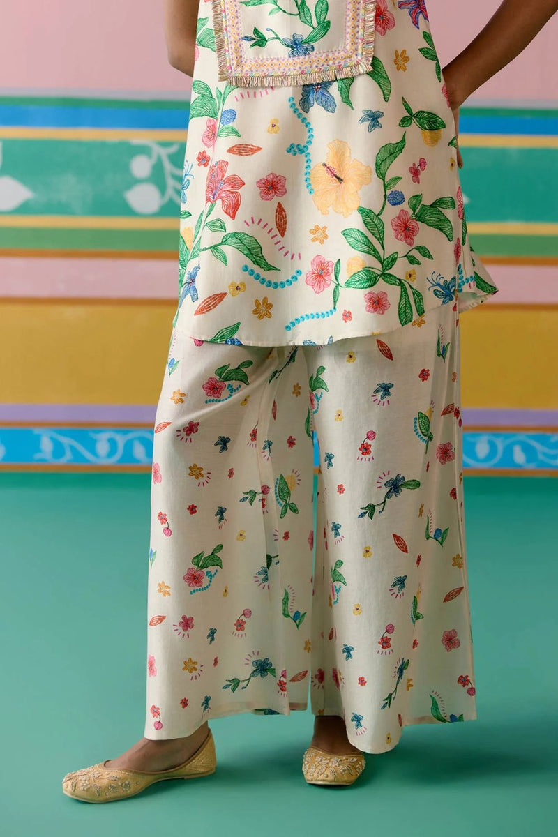 Ecru Floral Sleeveless Kurta Set chanderi Buy Ecru Floral Sleeveless Kurta Set from C&W | Light Kurta Sets for Women by Label Mogra in ecru color for women in Singapore