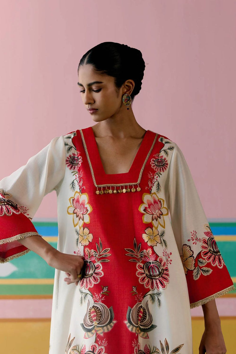 Ecru & Red Floral Square Neck Kurta Set chanderi Buy Ecru & Red Floral Square Neck Kurta Set from C&W | Light Kurta Sets for Women by Label Mogra in red color for women in Singapore