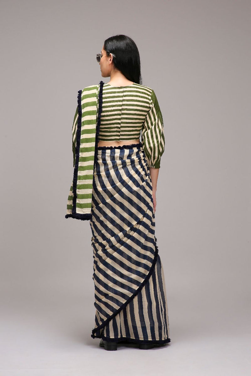 Egg-Shell Crop Top & Dual Striped Saree Set (2 PCS) cotton by Mati in white color for women in Singapore