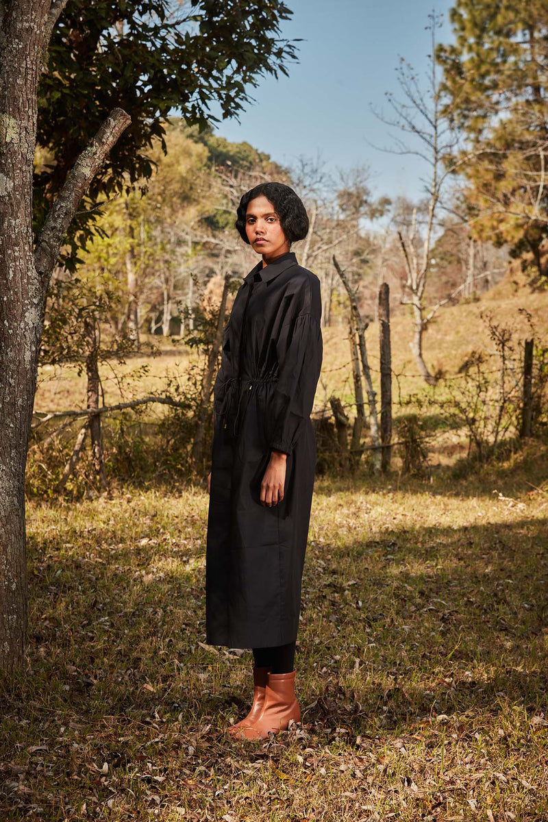 Raven Parkha dress poplin by Khara Kapas in black for women in Singapore