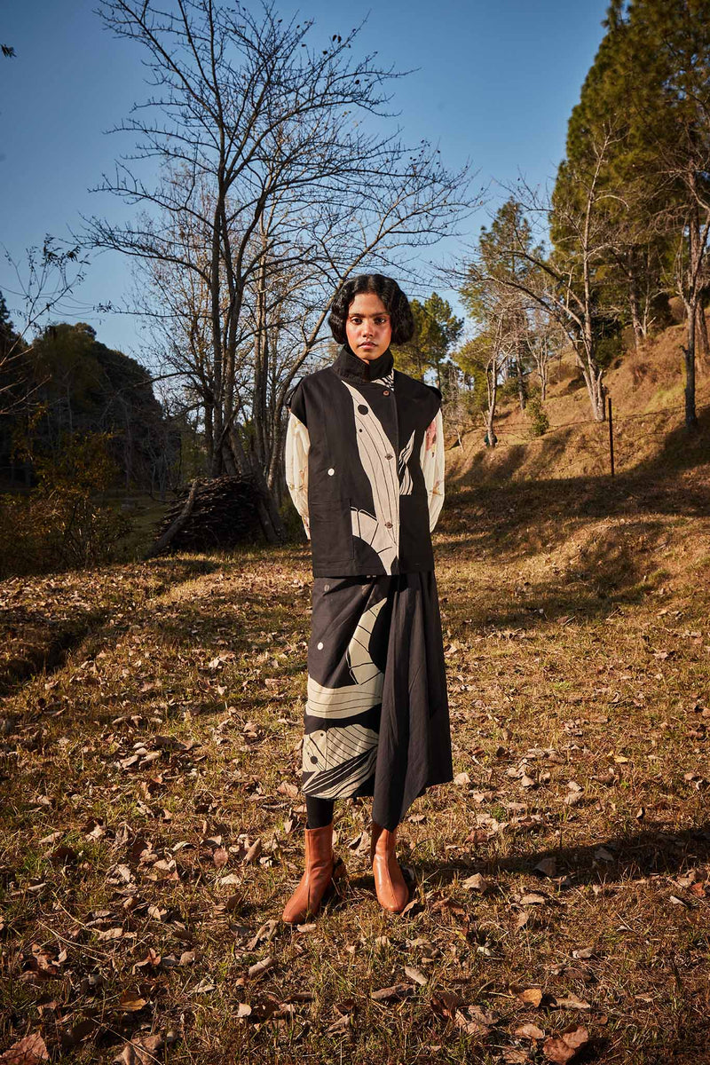 Rustle Jacket oxford by Khara Kapas in black for women in Singapore