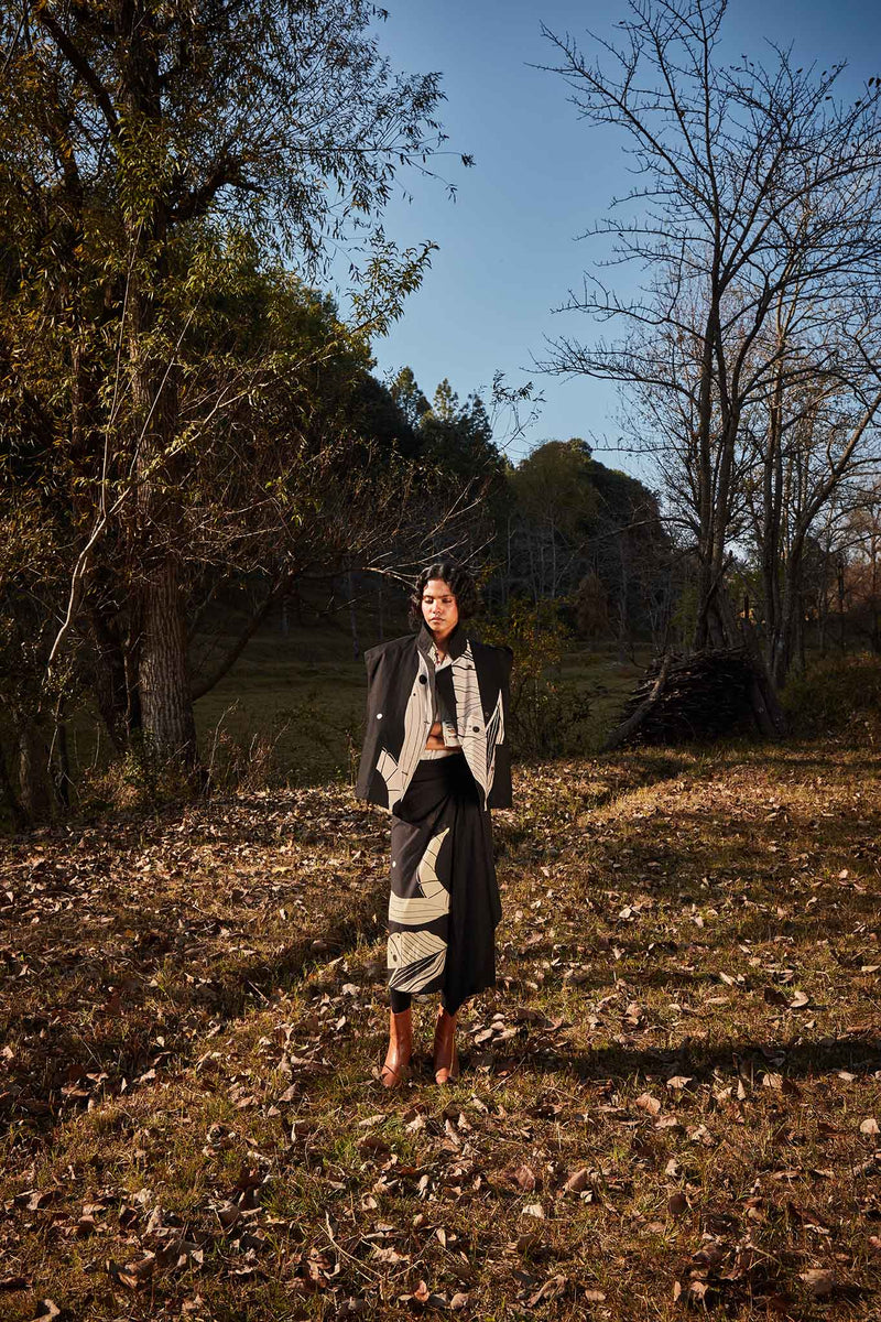 Rustle Jacket oxford by Khara Kapas in black for women in Singapore
