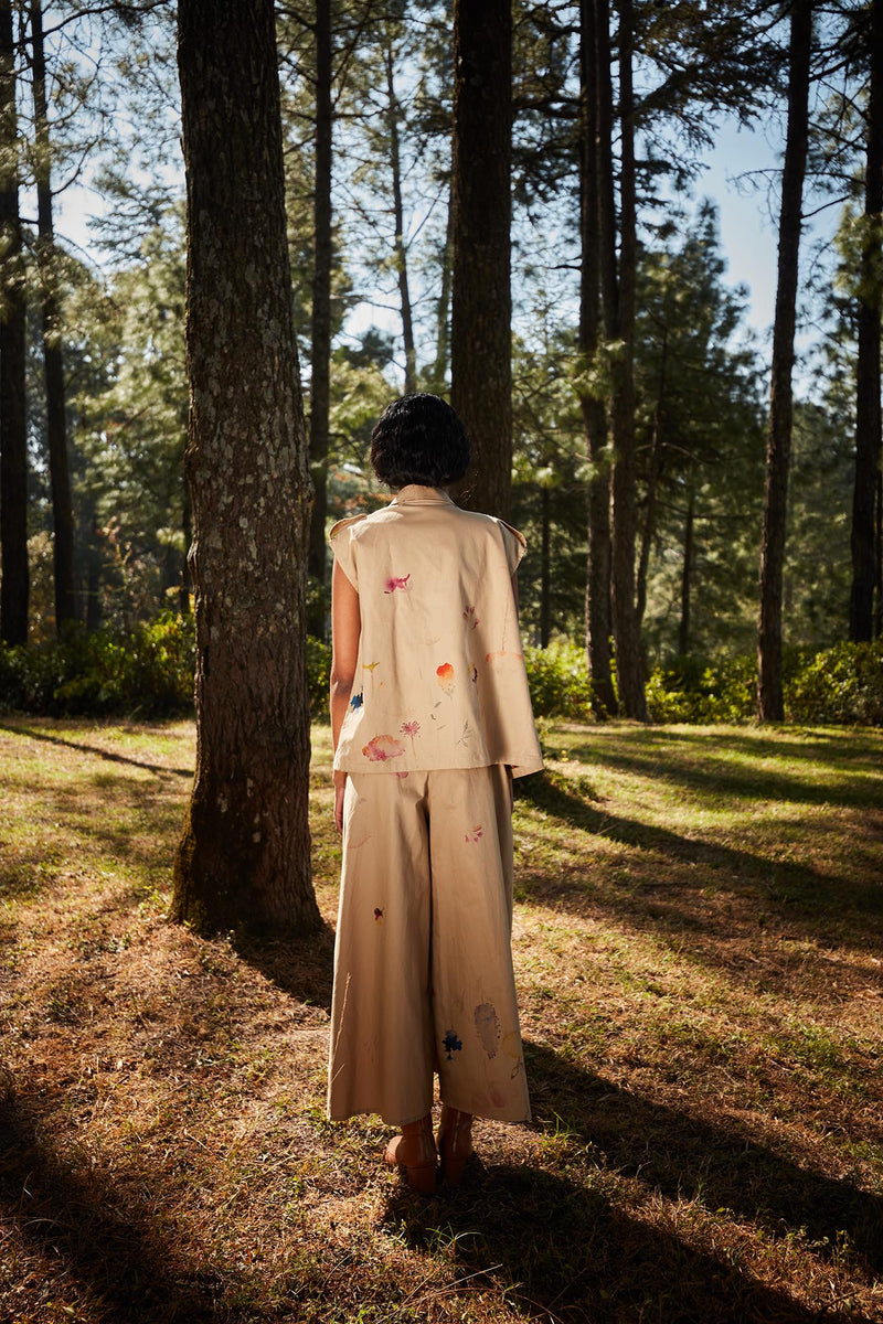 Sandstone Jacket oxford by Khara Kapas for women in Singapore
