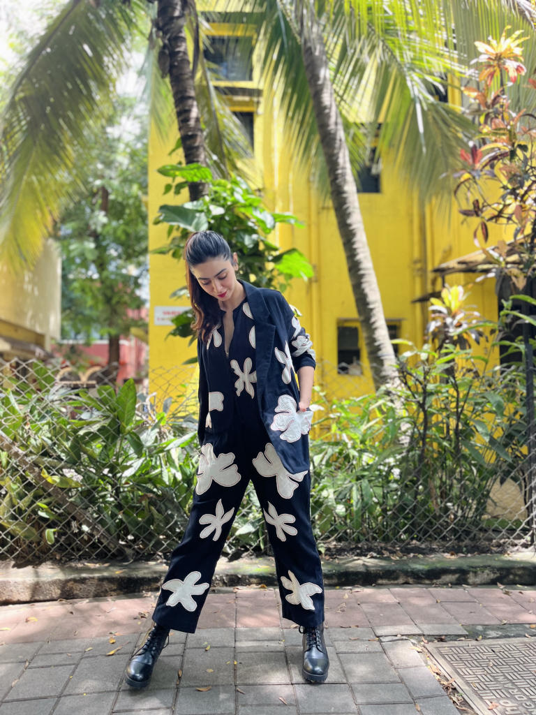 Floma Pants cotton by Ka-Sha in black color for women in Singapore
