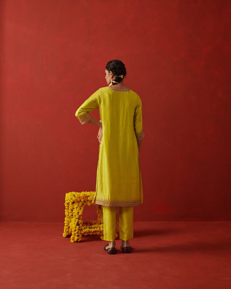 GIA & CYRAA KURTA & PANT