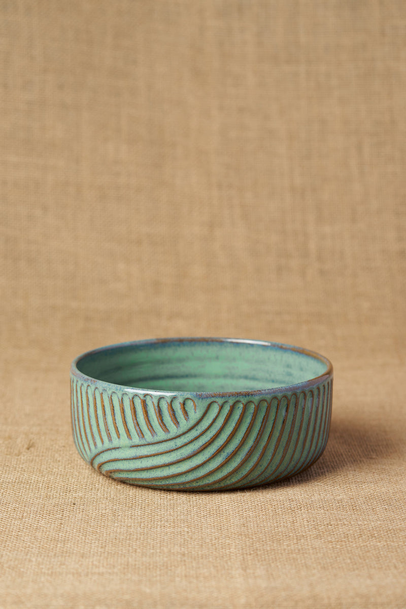 Gata Loop Medium Serving Bowl-Solid