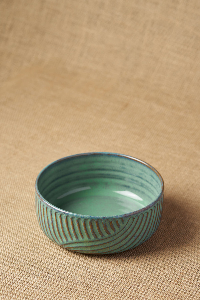 Gata Loop Medium Serving Bowl-Solid