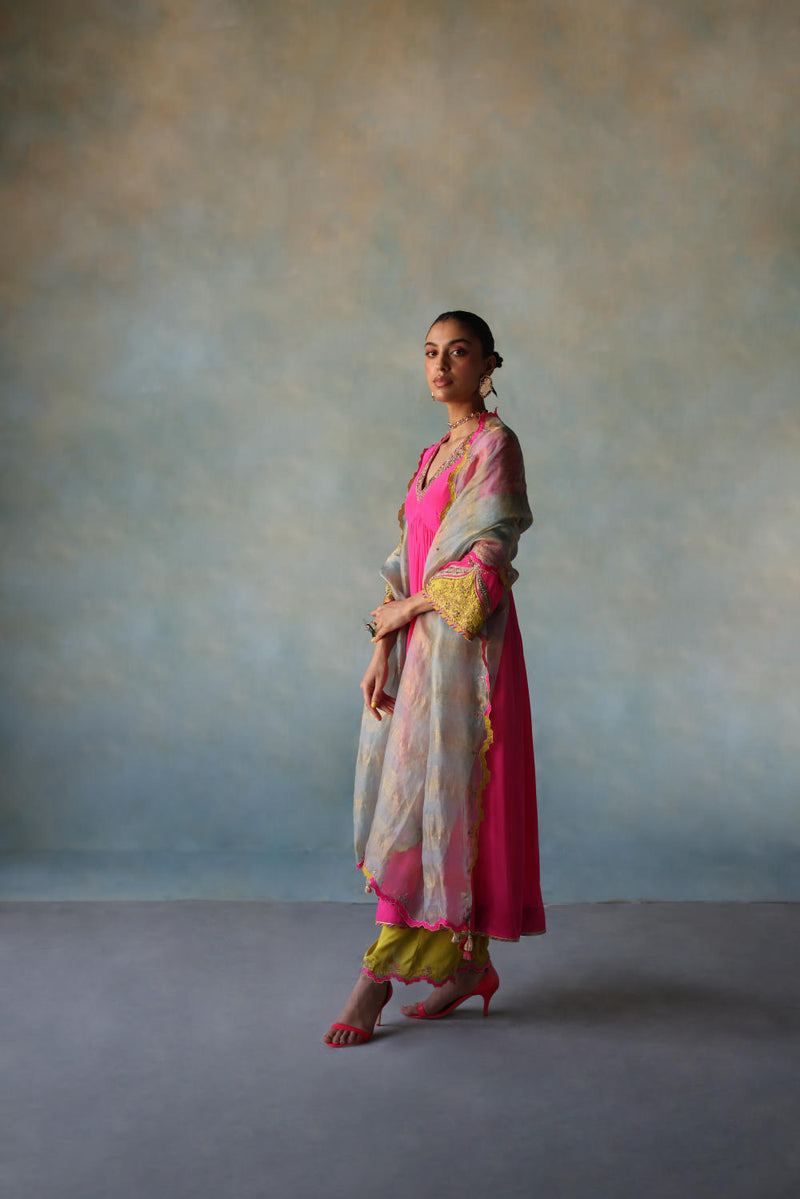 GUL HOT PINK BELL SLEEVE SILK KURTA SET by Rajiramniq for women in Singapore