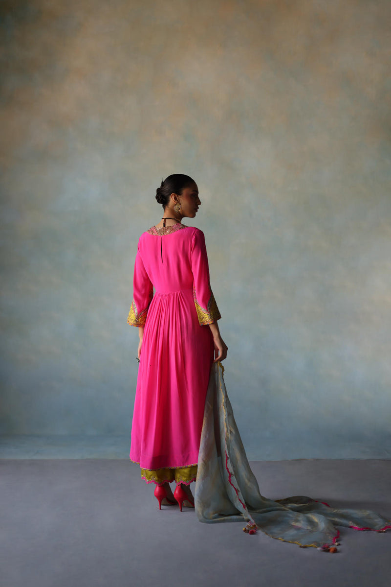 GUL HOT PINK BELL SLEEVE SILK KURTA SET by Rajiramniq for women in Singapore