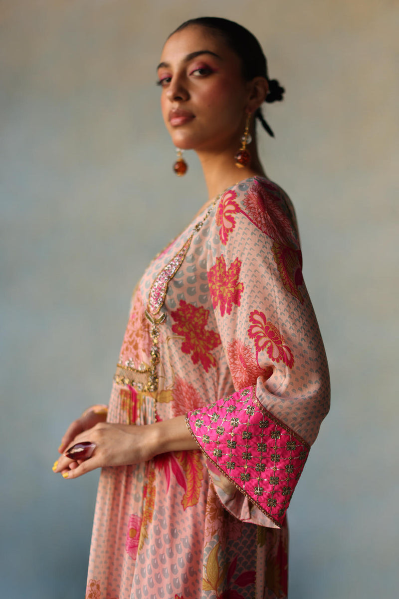 GUL NUDE PINK YOKE CHECK SLEEVE KURTA SET by Rajiramniq for women in Singapore