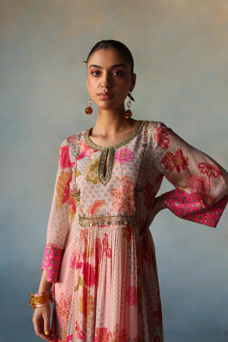 GUL NUDE PINK YOKE CHECK SLEEVE KURTA SET by Rajiramniq for women in Singapore