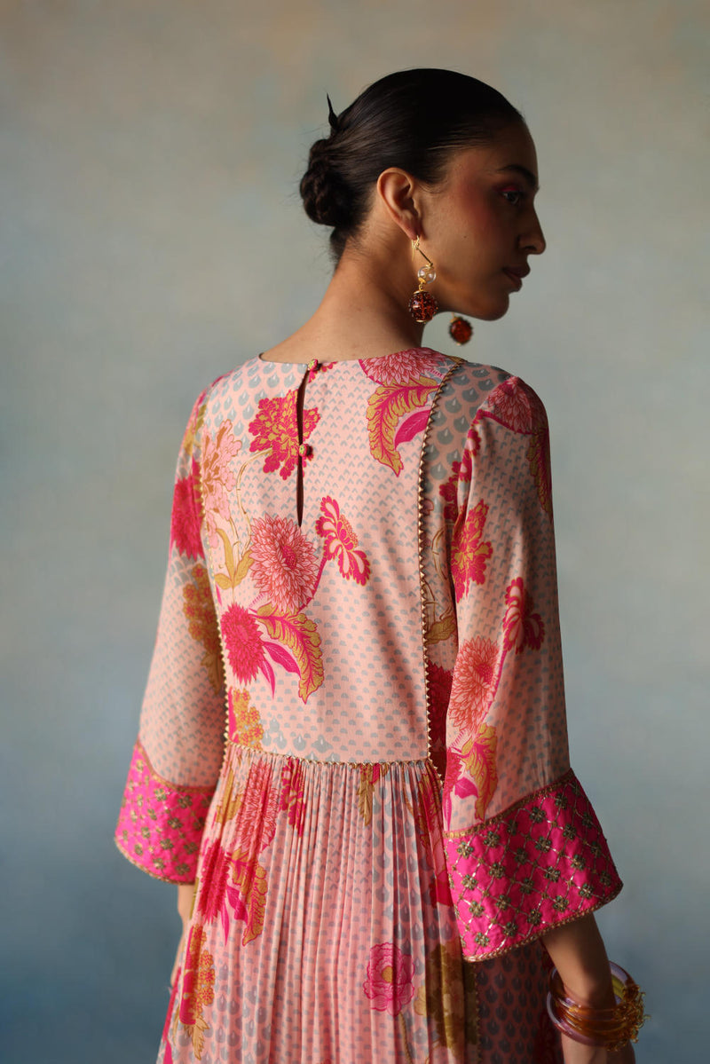 GUL NUDE PINK YOKE CHECK SLEEVE KURTA SET by Rajiramniq for women in Singapore