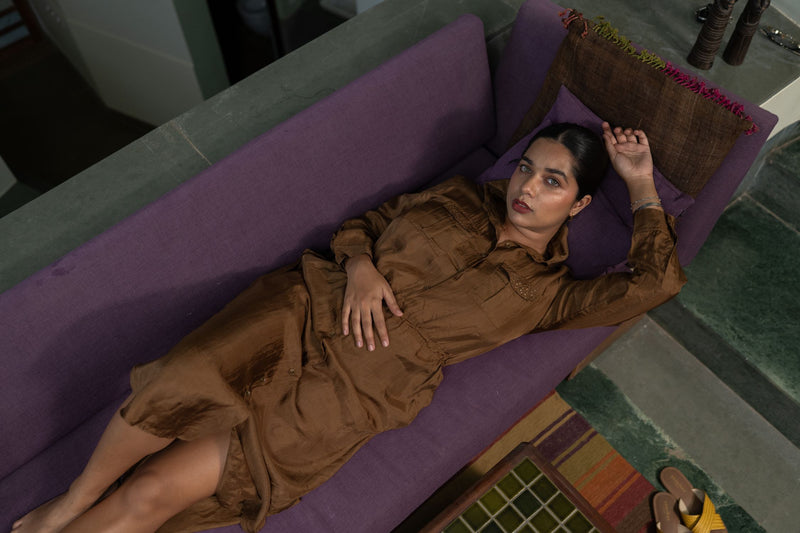 Gold dust in mocha - Star Dress