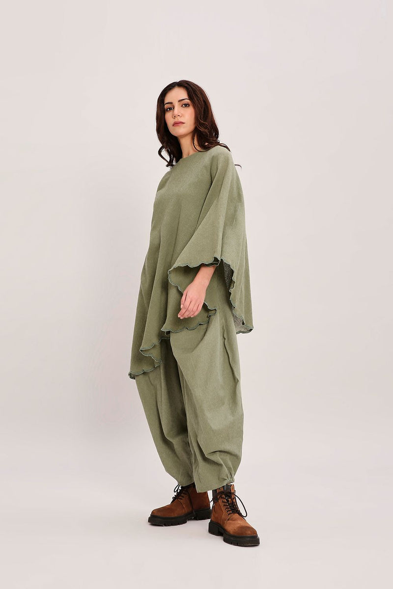 Green Ribbed Scallop Tunic Set (2 PCS) cotton by Mati in green color for women in Singapore