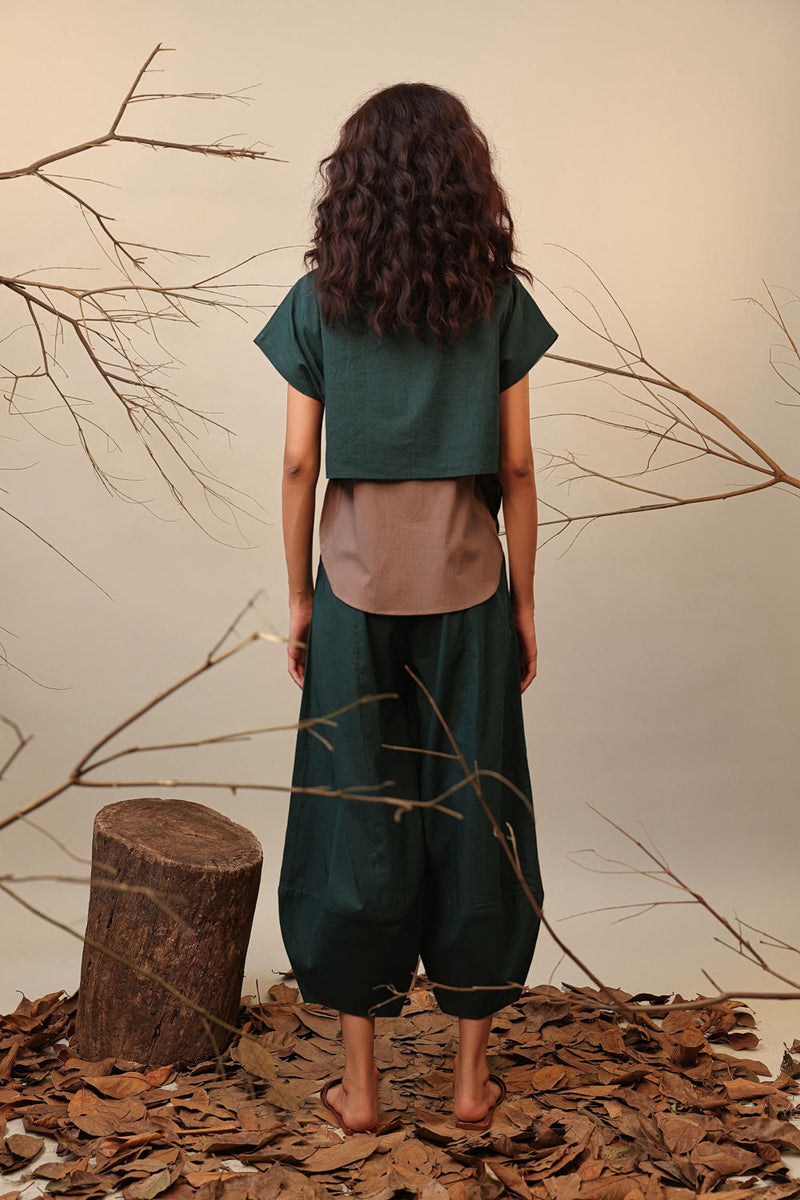 Green Suga Pants 100% cotton by Mati in green color for women in Singapore