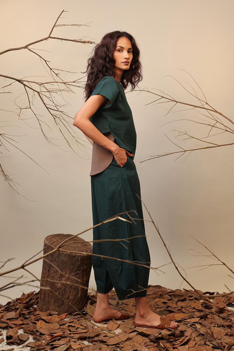 Green Suga Pants 100% cotton by Mati in green color for women in Singapore