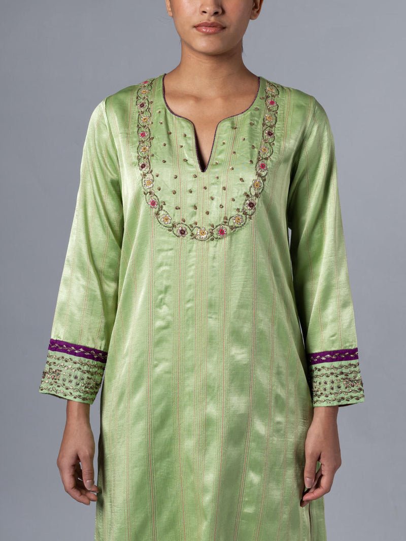 Gul Chehra Kurta