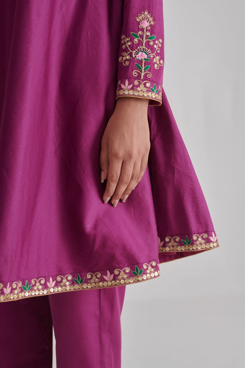 HANIYA & MITHILA KURTA & PANT