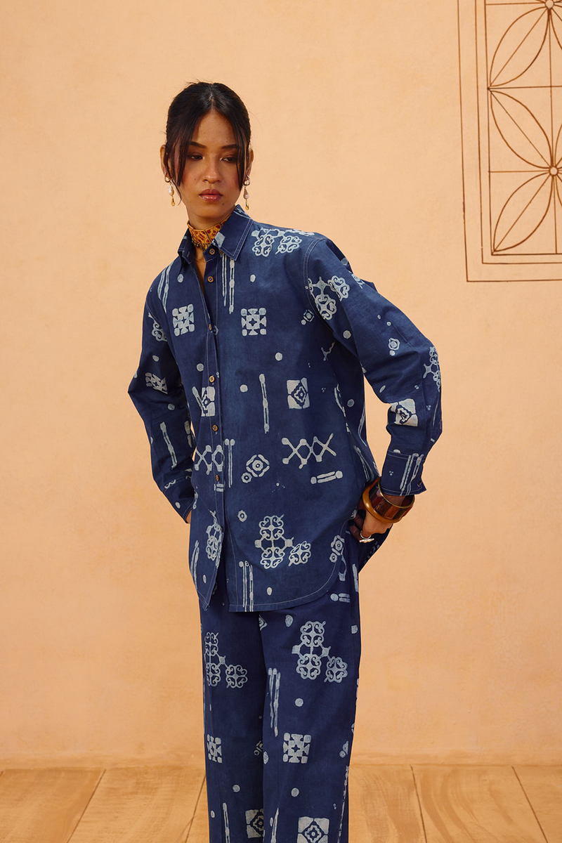 Indigo Patterns Organic Cotton Shirt organic cotton poplin top/shirt by SUI in indigo for women in Singapore