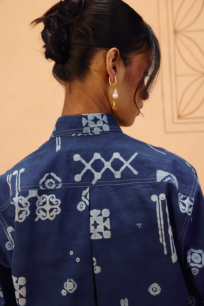 Indigo Patterns Organic Cotton Shirt organic cotton poplin top/shirt by SUI in indigo for women in Singapore